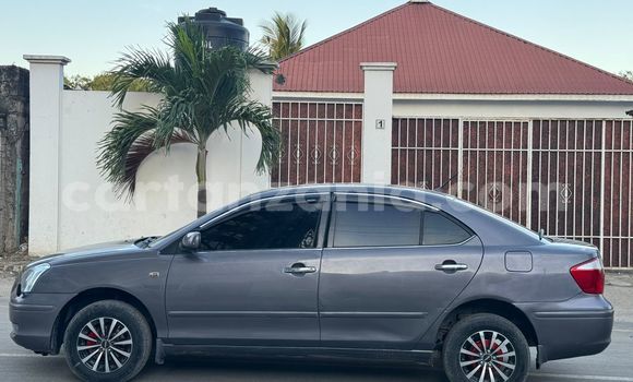 Nunua Ilio tumika Toyota Premio Kijani Gari ndani ya Dar es Salaam nchini Dar es Salaam