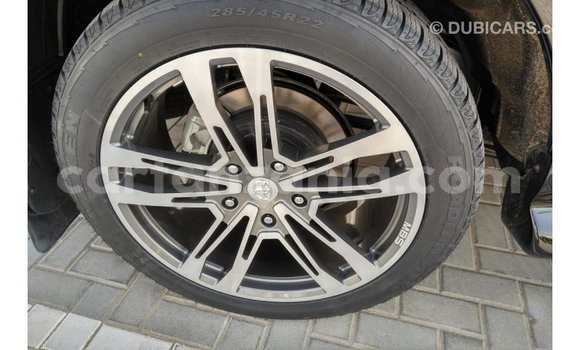 Nunua Imported Toyota Land Cruiser Nyeusi Gari ndani ya Import - Dubai nchini Arusha Nunua Imported Toyota Land Cruiser Nyeusi Gari ndani ya Import - Dubai nchini Arusha