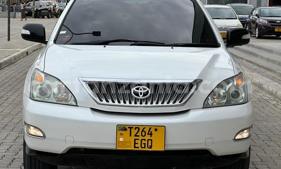 Buy Used Toyota Harrier White Car in Dar es Salaam in Dar es Salaam Buy Used Toyota Harrier White Car in Dar es Salaam in Dar es Salaam