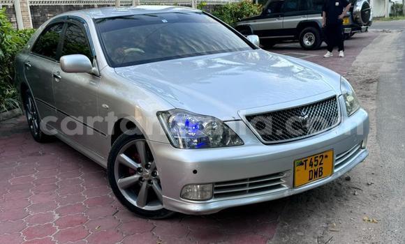 Buy Used Toyota Crown Silver Car in Dar es Salaam in Dar es Salaam Buy Used Toyota Crown Silver Car in Dar es Salaam in Dar es Salaam