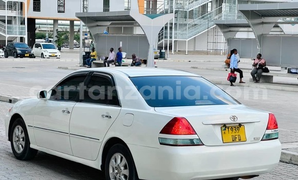 Buy Used Toyota Mark II White Car in Dar es Salaam in Dar es Salaam Buy Used Toyota Mark II White Car in Dar es Salaam in Dar es Salaam
