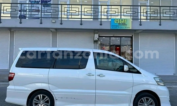 Buy Used Toyota Alphard White Car in Dar es Salaam in Dar es Salaam