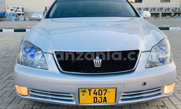 Buy Used Toyota Crown Silver Car in Dar es Salaam in Dar es Salaam Buy Used Toyota Crown Silver Car in Dar es Salaam in Dar es Salaam