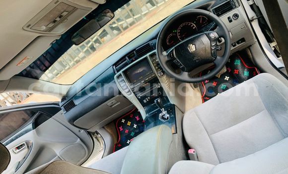 Buy Used Toyota Crown Silver Car in Dar es Salaam in Dar es Salaam Buy Used Toyota Crown Silver Car in Dar es Salaam in Dar es Salaam