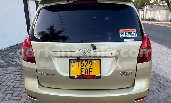 Nunua Ilio tumika Toyota Spacio Nyingine Gari ndani ya Dar es Salaam nchini Dar es Salaam