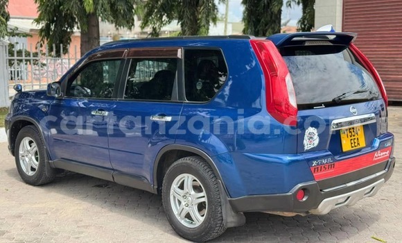 Buy Used Nissan X–Trail Blue Car in Dar es Salaam in Dar es Salaam