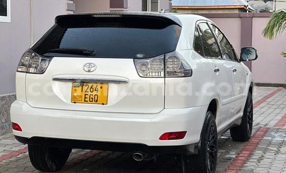 Nunua Ilio tumika Toyota Harrier Nyeupe Gari ndani ya Dar es Salaam nchini Dar es Salaam Nunua Ilio tumika Toyota Harrier Nyeupe Gari ndani ya Dar es Salaam nchini Dar es Salaam