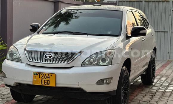 Nunua Ilio tumika Toyota Harrier Nyeupe Gari ndani ya Dar es Salaam nchini Dar es Salaam Nunua Ilio tumika Toyota Harrier Nyeupe Gari ndani ya Dar es Salaam nchini Dar es Salaam