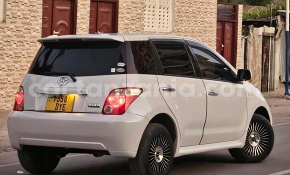 Nunua Ilio tumika Toyota IST Nyeupe Gari ndani ya Dar es Salaam nchini Dar es Salaam Nunua Ilio tumika Toyota IST Nyeupe Gari ndani ya Dar es Salaam nchini Dar es Salaam