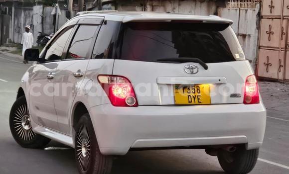 Nunua Ilio tumika Toyota IST Nyeupe Gari ndani ya Dar es Salaam nchini Dar es Salaam Nunua Ilio tumika Toyota IST Nyeupe Gari ndani ya Dar es Salaam nchini Dar es Salaam