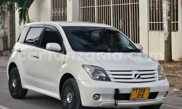 Nunua Ilio tumika Toyota IST Nyeupe Gari ndani ya Dar es Salaam nchini Dar es Salaam Nunua Ilio tumika Toyota IST Nyeupe Gari ndani ya Dar es Salaam nchini Dar es Salaam