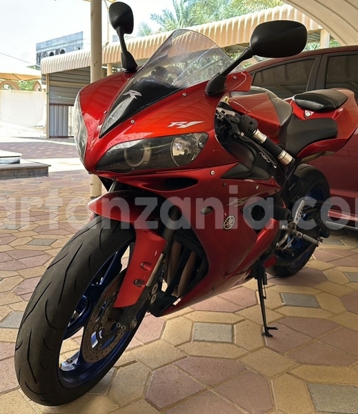 Big with watermark yamaha r1 arusha arusha 23715