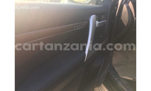 Nunua Imported Toyota Land Cruiser Nyeusi Gari ndani ya Import - Dubai nchini Arusha Nunua Imported Toyota Land Cruiser Nyeusi Gari ndani ya Import - Dubai nchini Arusha