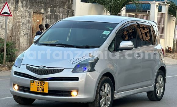 Buy Used Toyota Ractis Silver Car in Dar es Salaam in Dar es Salaam
