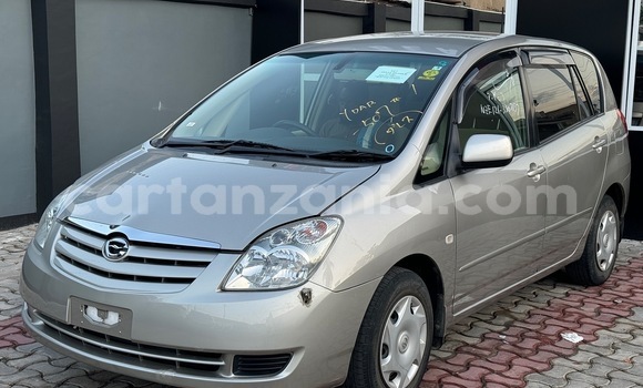 Nunua Mpya Toyota Corolla Spacio Beige Gari ndani ya Dar es Salaam nchini Dar es Salaam Nunua Mpya Toyota Corolla Spacio Beige Gari ndani ya Dar es Salaam nchini Dar es Salaam