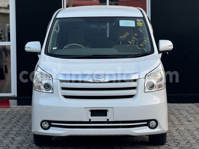 Big with watermark toyota noah dar es salaam dar es salaam 23762