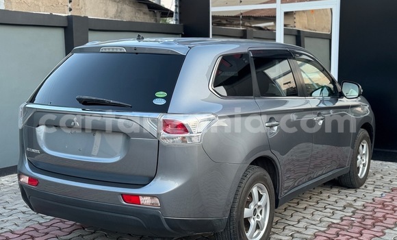 Nunua Mpya Mitsubishi Outlander Nyingine Gari ndani ya Dar es Salaam nchini Dar es Salaam Nunua Mpya Mitsubishi Outlander Nyingine Gari ndani ya Dar es Salaam nchini Dar es Salaam