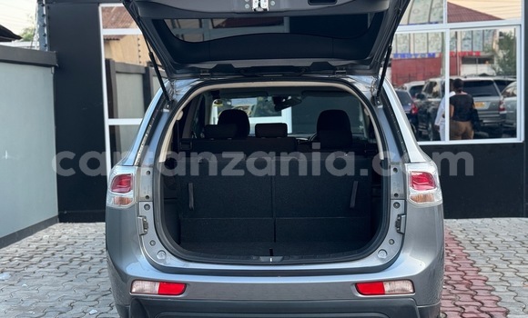 Nunua Mpya Mitsubishi Outlander Nyingine Gari ndani ya Dar es Salaam nchini Dar es Salaam Nunua Mpya Mitsubishi Outlander Nyingine Gari ndani ya Dar es Salaam nchini Dar es Salaam