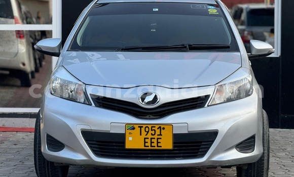 Buy Used Toyota Vitz Silver Car in Dar es Salaam in Dar es Salaam Buy Used Toyota Vitz Silver Car in Dar es Salaam in Dar es Salaam