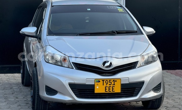 Buy Used Toyota Vitz Silver Car in Dar es Salaam in Dar es Salaam Buy Used Toyota Vitz Silver Car in Dar es Salaam in Dar es Salaam