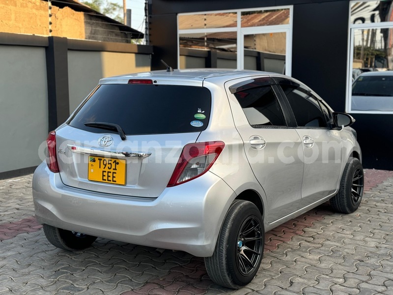 Big with watermark toyota vitz dar es salaam dar es salaam 23772