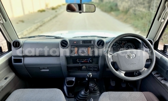 Buy Import Toyota Pickup White Car in Dar es Salaam in Dar es Salaam Buy Import Toyota Pickup White Car in Dar es Salaam in Dar es Salaam