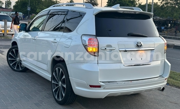 Buy Used Toyota Vanguard White Car in Dar es Salaam in Dar es Salaam Buy Used Toyota Vanguard White Car in Dar es Salaam in Dar es Salaam