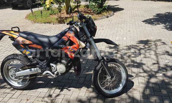 Buy Used Aprilia MXV Other Bike in Dar es Salaam in Dar es Salaam Buy Used Aprilia MXV Other Bike in Dar es Salaam in Dar es Salaam