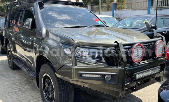 Buy Import Toyota Land Cruiser Prado Green Car in Dar es Salaam in Dar es Salaam