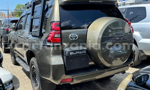 Buy Import Toyota Land Cruiser Prado Green Car in Dar es Salaam in Dar es Salaam Buy Import Toyota Land Cruiser Prado Green Car in Dar es Salaam in Dar es Salaam