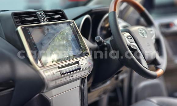 Buy Import Toyota Land Cruiser Prado Green Car in Dar es Salaam in Dar es Salaam Buy Import Toyota Land Cruiser Prado Green Car in Dar es Salaam in Dar es Salaam