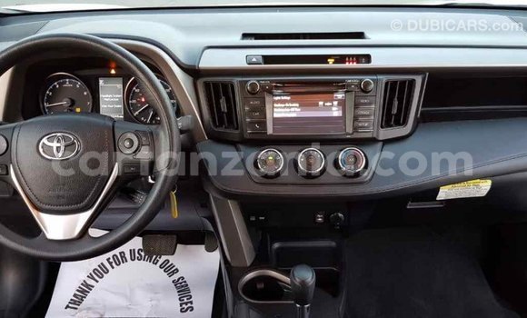 Nunua Imported Toyota RAV4 Nyeupe Gari ndani ya Import - Dubai nchini Arusha Nunua Imported Toyota RAV4 Nyeupe Gari ndani ya Import - Dubai nchini Arusha