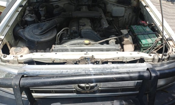 Buy Used Toyota Land Cruiser White Car in Dar es Salaam in Dar es Salaam Buy Used Toyota Land Cruiser White Car in Dar es Salaam in Dar es Salaam