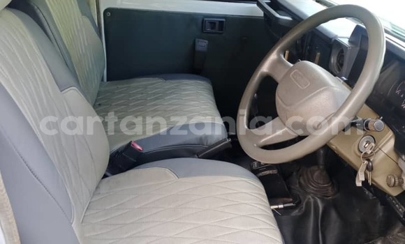 Buy Used Toyota Land Cruiser White Car in Dar es Salaam in Dar es Salaam Buy Used Toyota Land Cruiser White Car in Dar es Salaam in Dar es Salaam