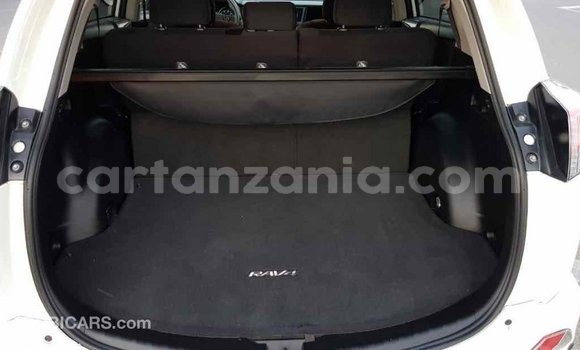 Nunua Imported Toyota RAV4 Nyeupe Gari ndani ya Import - Dubai nchini Arusha Nunua Imported Toyota RAV4 Nyeupe Gari ndani ya Import - Dubai nchini Arusha