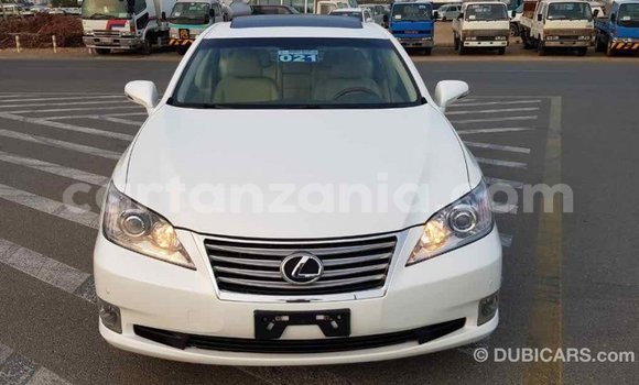 Nunua Imported Lexus ES Nyeupe Gari ndani ya Import - Dubai nchini Arusha Nunua Imported Lexus ES Nyeupe Gari ndani ya Import - Dubai nchini Arusha