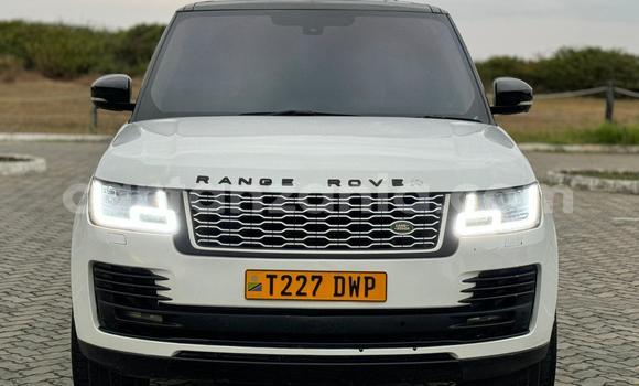 Nunua Ilio tumika Land Rover Range Rover Vogue Nyeupe Gari ndani ya Dar es Salaam nchini Dar es Salaam