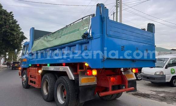 Buy Import Mitsubishi Fuso Fighter Blue Truck in Dar es Salaam in Dar es Salaam Buy Import Mitsubishi Fuso Fighter Blue Truck in Dar es Salaam in Dar es Salaam