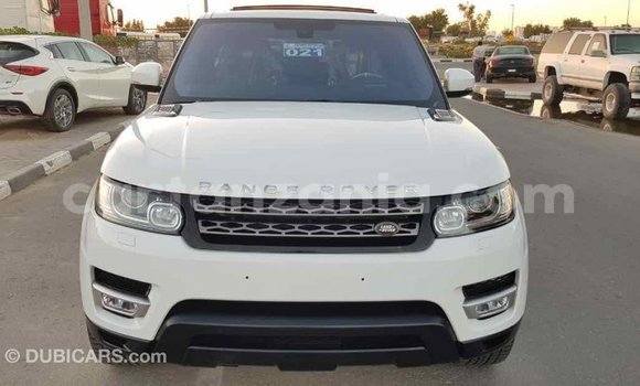 Buy Import Land Rover Range Rover White Car in Import - Dubai in Arusha Buy Import Land Rover Range Rover White Car in Import - Dubai in Arusha