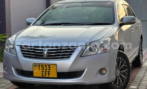 Buy Used Premier 118NE Silver Car in Dar es Salaam in Dar es Salaam