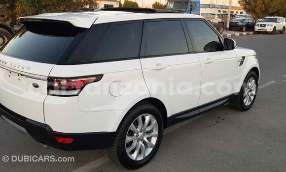 Buy Import Land Rover Range Rover White Car in Import - Dubai in Arusha Buy Import Land Rover Range Rover White Car in Import - Dubai in Arusha