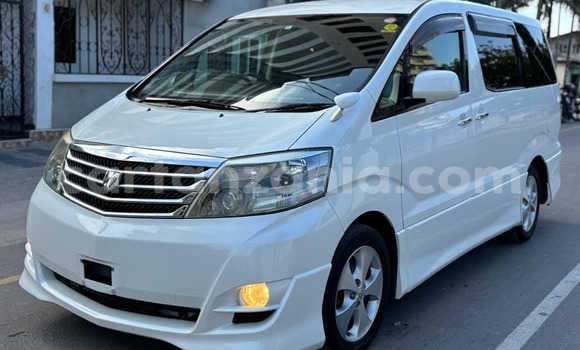 Buy Used Alpina B10 White Car in Dar es Salaam in Dar es Salaam Buy Used Alpina B10 White Car in Dar es Salaam in Dar es Salaam