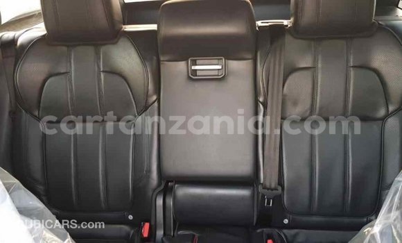 Buy Import Land Rover Range Rover White Car in Import - Dubai in Arusha Buy Import Land Rover Range Rover White Car in Import - Dubai in Arusha