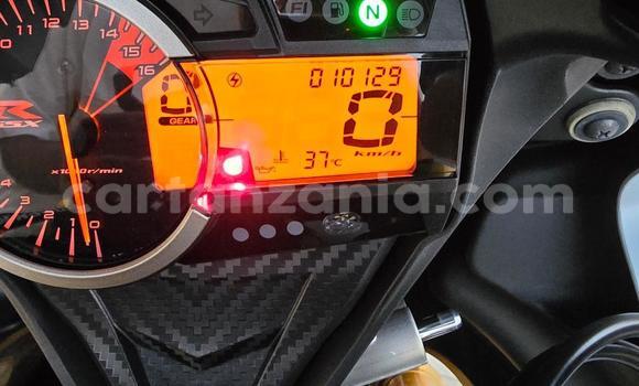 Buy Used Suzuki GSXR Silver Bike in Arusha in Arusha Buy Used Suzuki GSXR Silver Bike in Arusha in Arusha