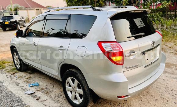 Buy Used Toyota Harrier Silver Car in Dar es Salaam in Dar es Salaam