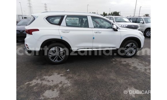 Buy Import Hyundai Santa Fe White Car in Import - Dubai in Arusha Buy Import Hyundai Santa Fe White Car in Import - Dubai in Arusha