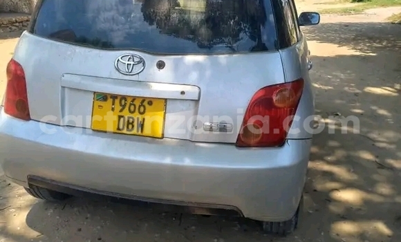 Buy Used Toyota IST Other Car in Chemba in Dodoma Buy Used Toyota IST Other Car in Chemba in Dodoma