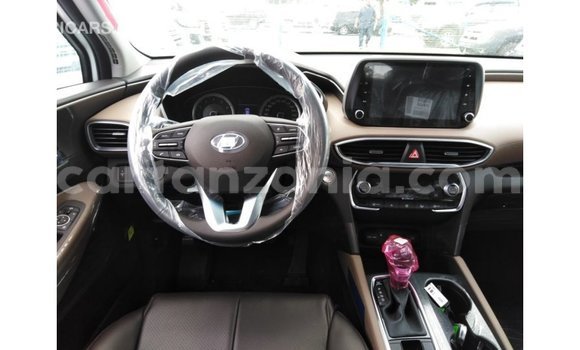 Buy Import Hyundai Santa Fe White Car in Import - Dubai in Arusha Buy Import Hyundai Santa Fe White Car in Import - Dubai in Arusha