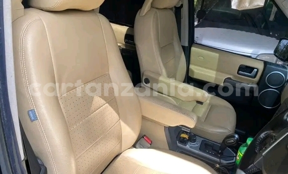 Buy Used Land Rover Discovery Sport Black Car in Buhigwe in Kigoma Buy Used Land Rover Discovery Sport Black Car in Buhigwe in Kigoma