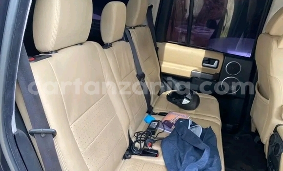 Buy Used Land Rover Discovery Sport Black Car in Buhigwe in Kigoma Buy Used Land Rover Discovery Sport Black Car in Buhigwe in Kigoma